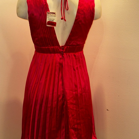 Jessica Simpson Grecian Cocktail Dress - Picture 8 of 10